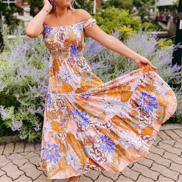 Abel The Label Dresses & Skirts - Abel The Label Vibrant Floral Off-Shoulder Maxi Dress XS